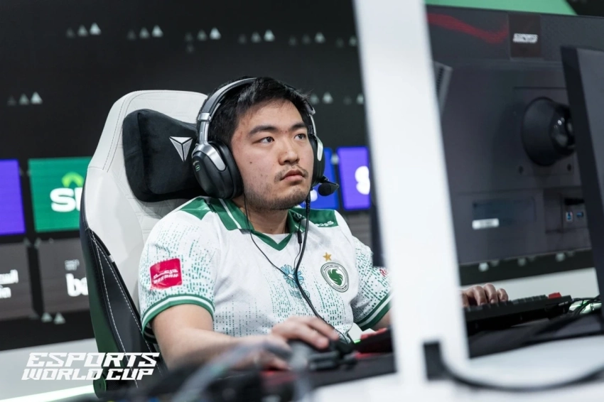 Капитан Team Falcons по Dota 2 объяснил пик Zeus для Cr1t- и оправдал проигрыш команды