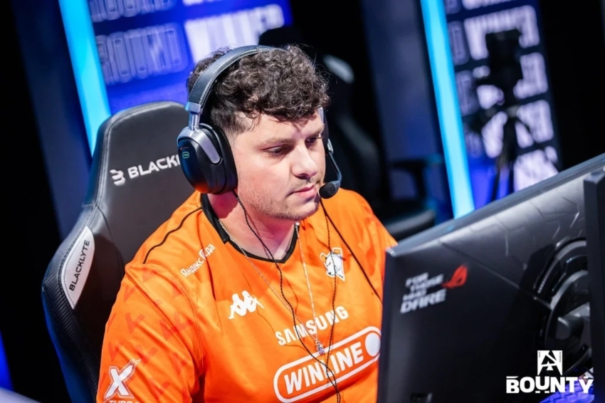 Экс-капитан Virtus.pro по Counter-Strike 2 готов стать заменой в любом составе